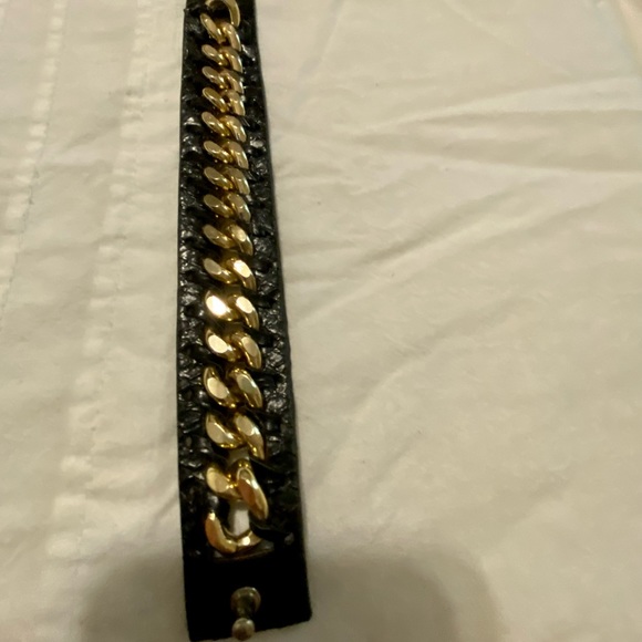 Fabulous Black Chain Link wrist Cuff - Picture 7 of 12